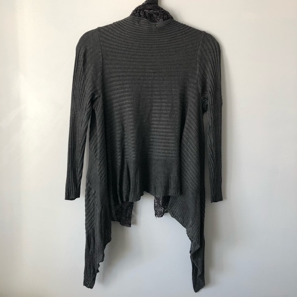 Boutique Grace and Lace Waterfall Cardigan Unique - Picture 2 of 6